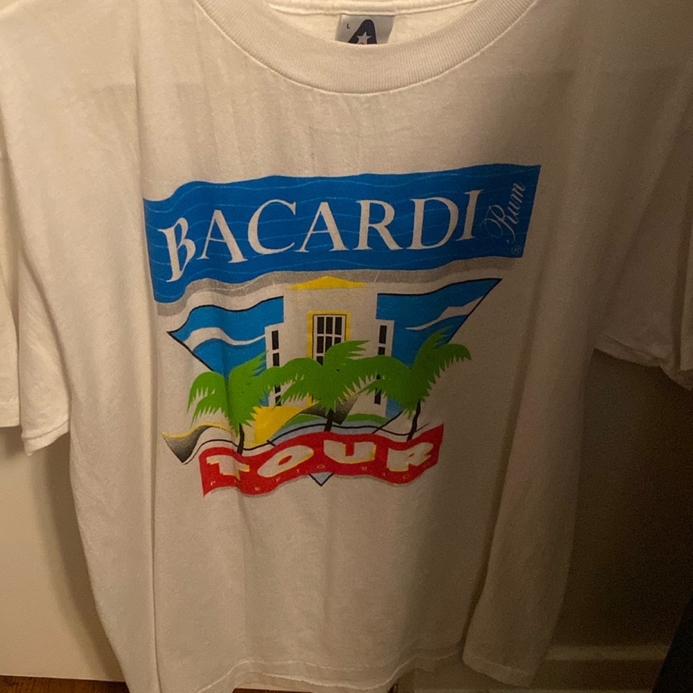 Bacardi tour (Puerto Rico) shirt. Vintage men’s large Bacardi Tour shirt